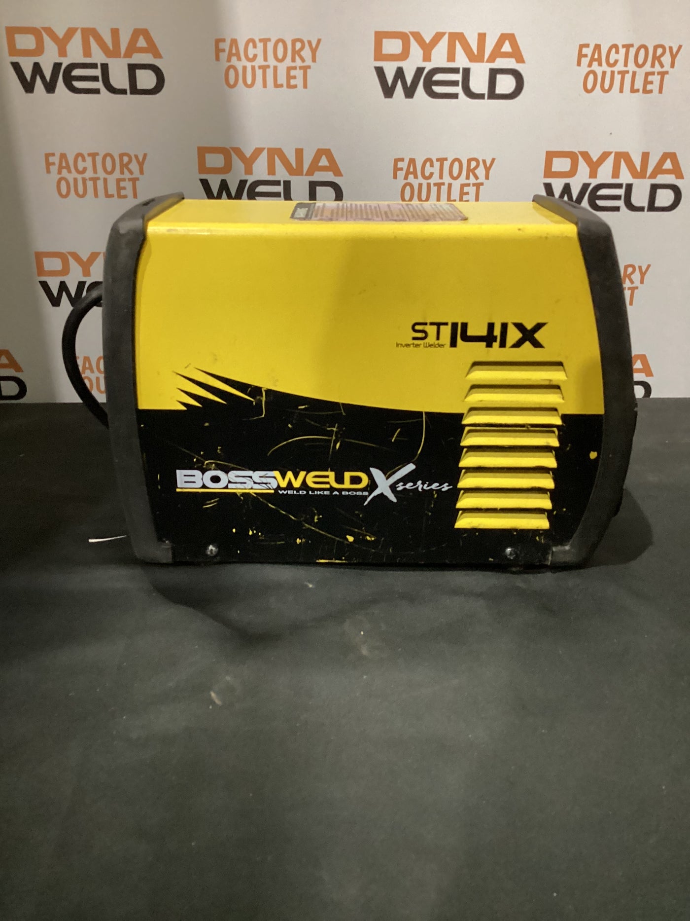 Bossweld X- Series ST 141X MMA/Tig Welder x 240V x 10A I2021060832