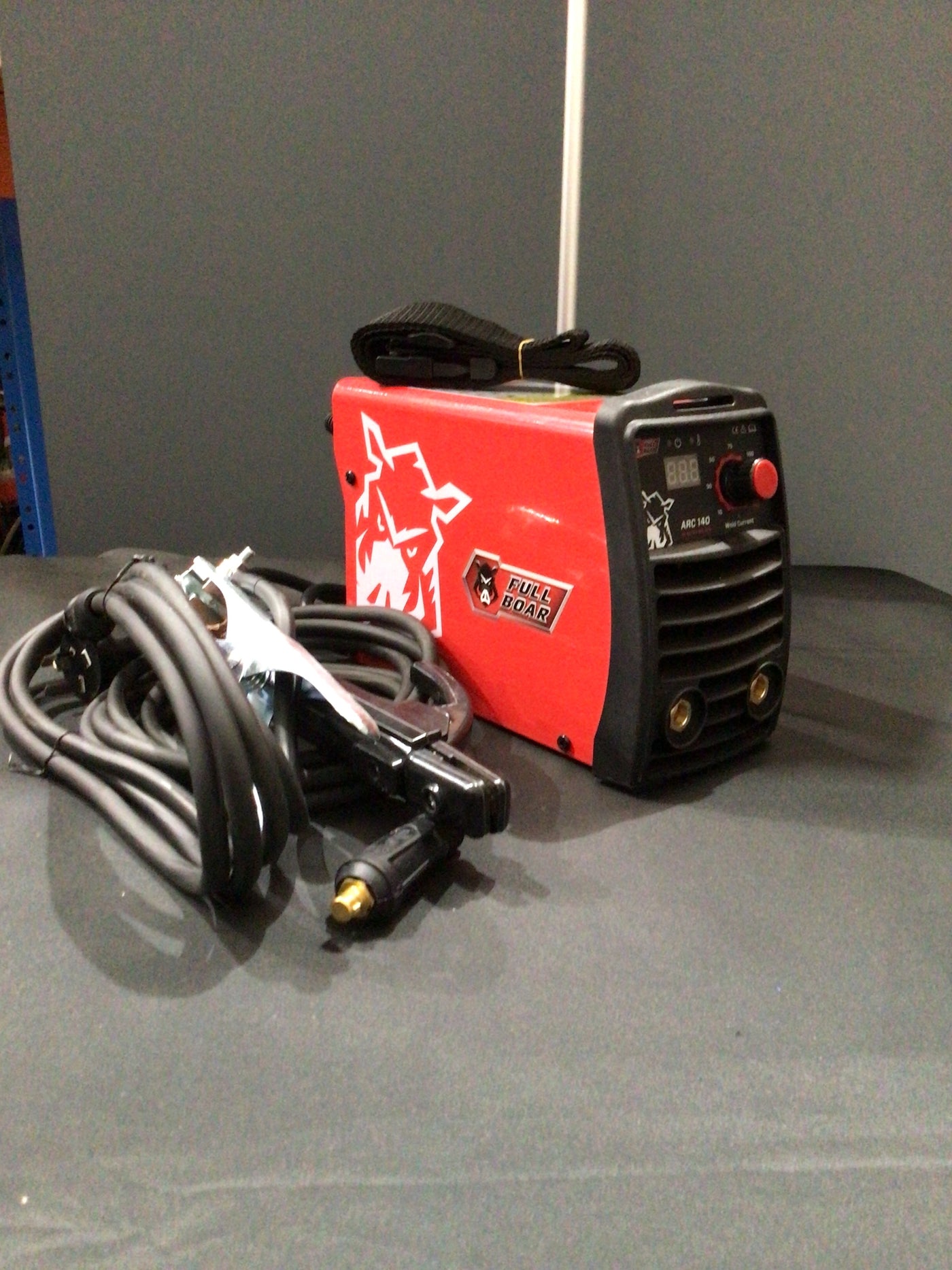 Full Boar Arc 140 Inverter Welder Near New