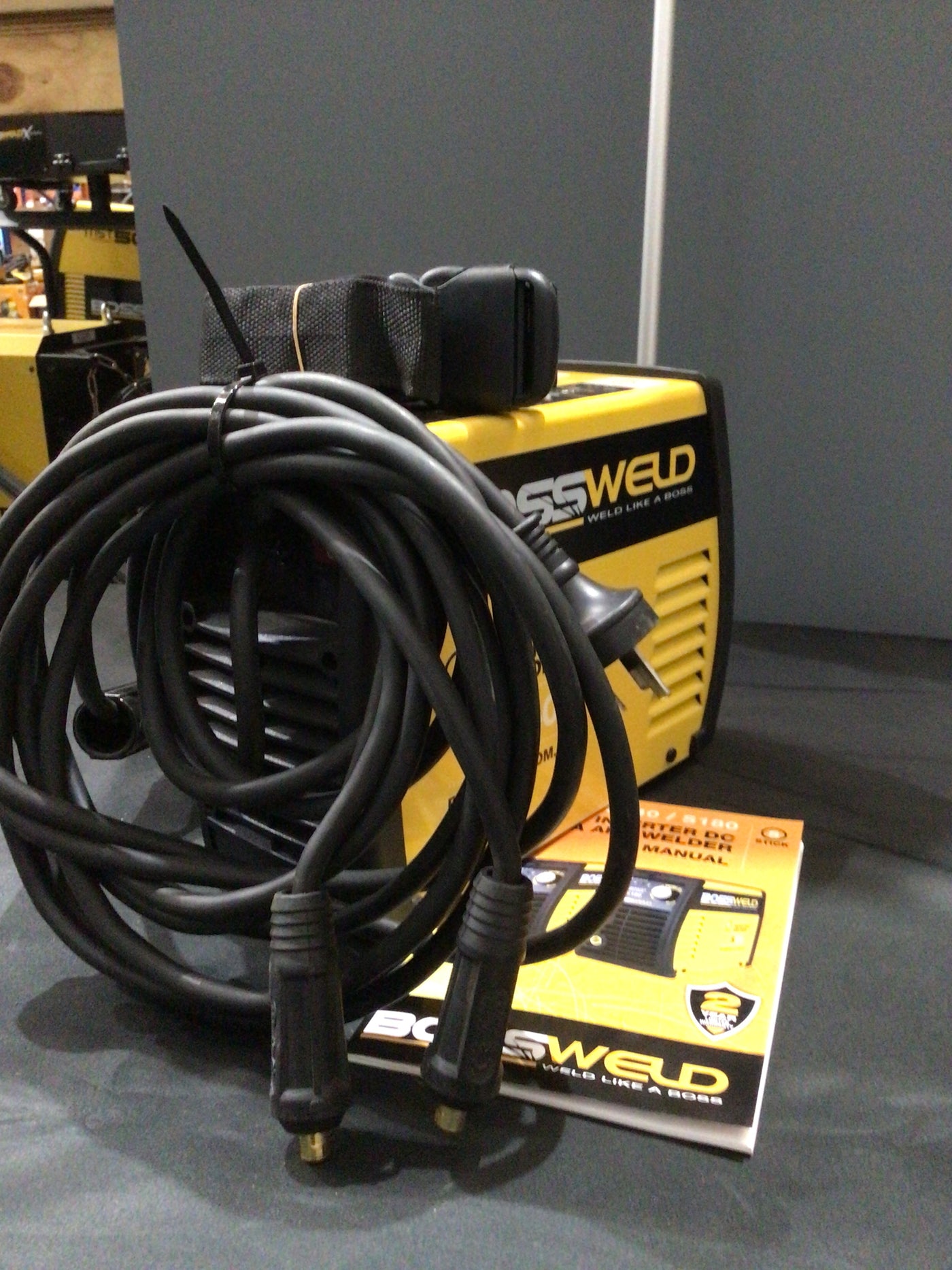 Bossweld S-140 Inverter Arc Welder 240V 10A - Refurb