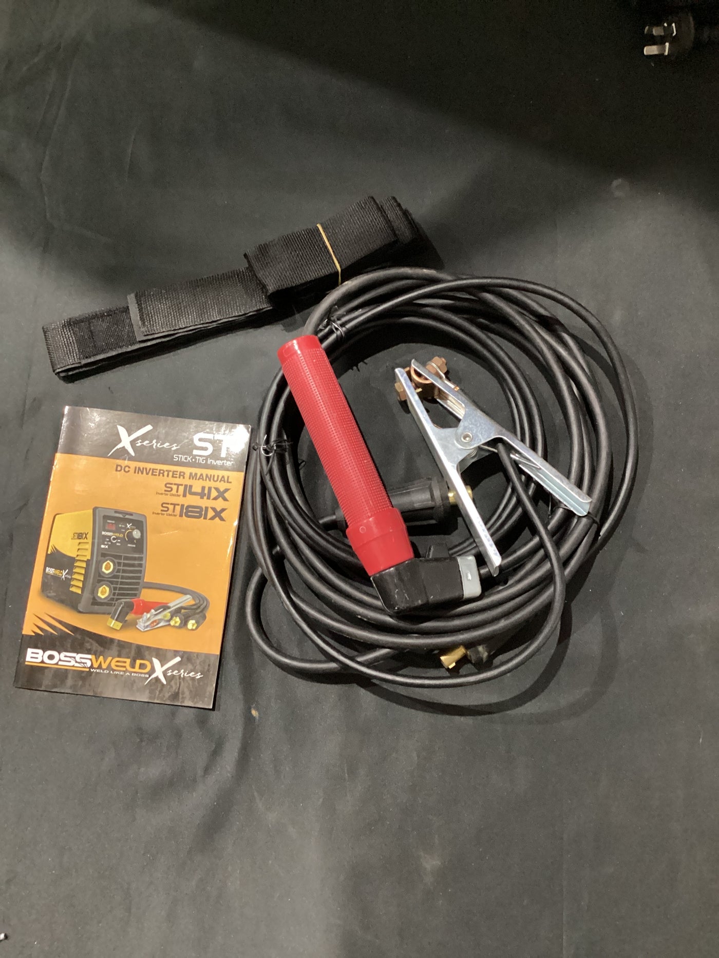 Bossweld X- Series ST 141X MMA/Tig Welder x 240V x 10A I2021060832