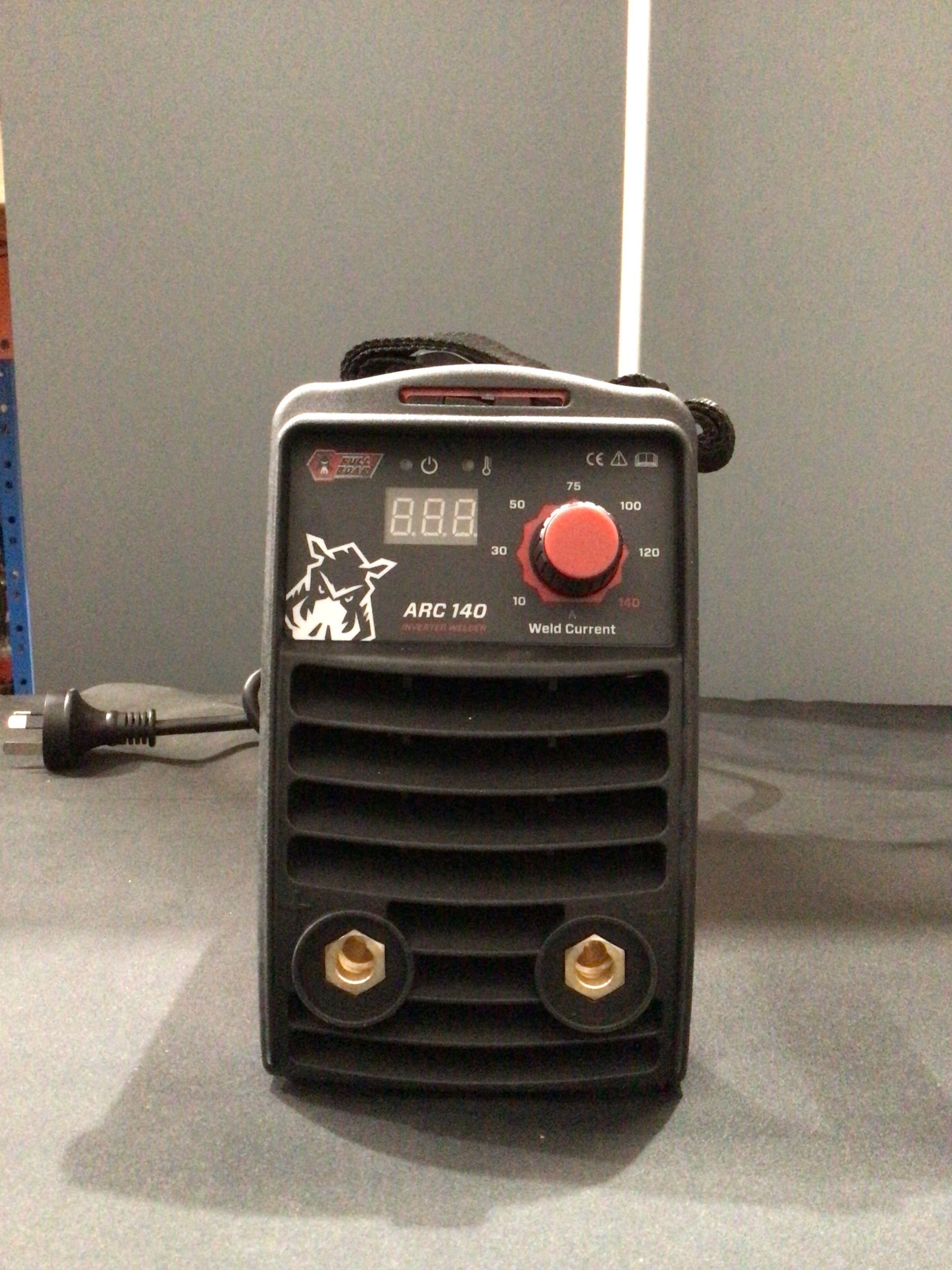 Full Boar Arc 140 Inverter Welder Near New