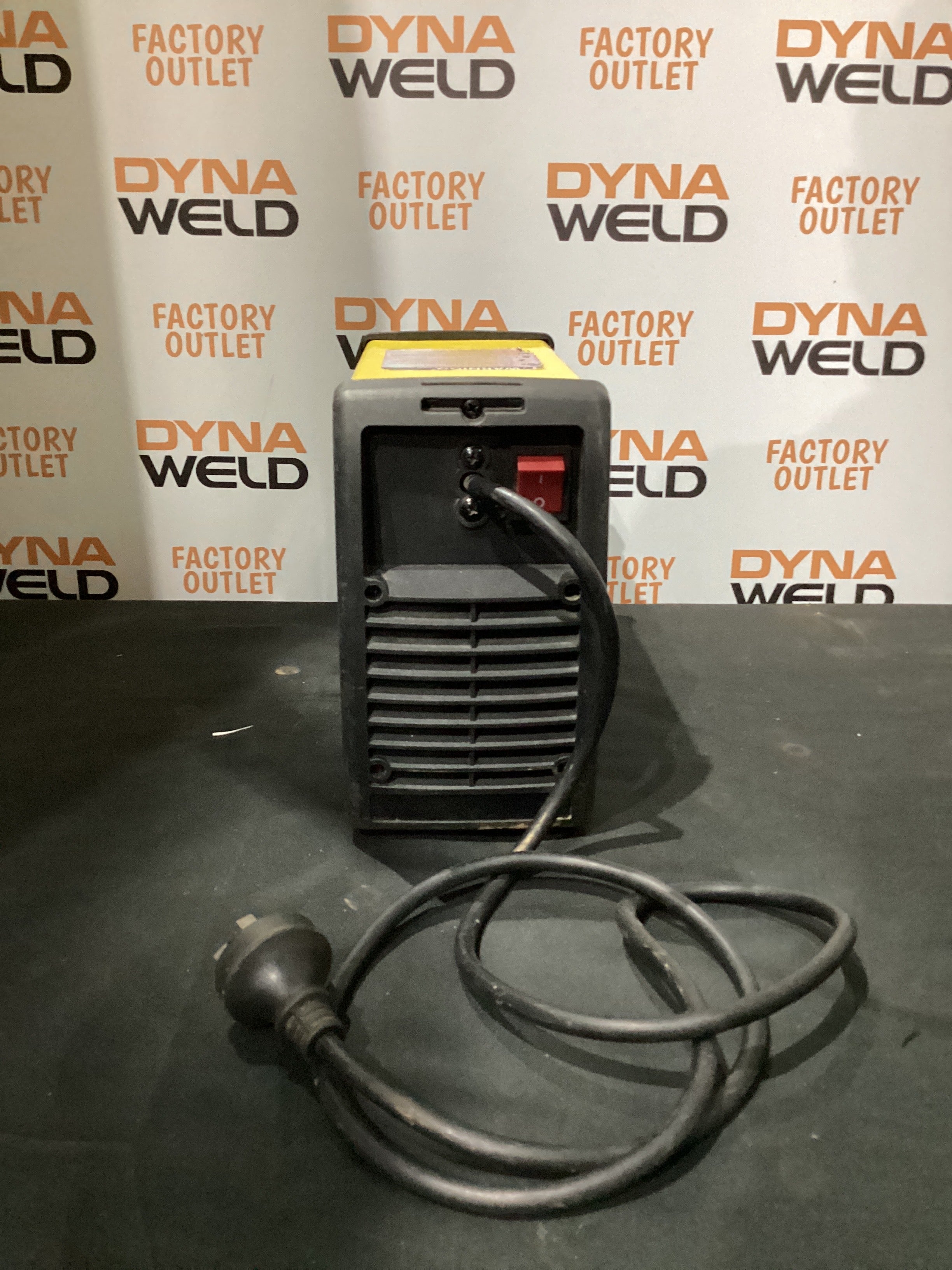 Bossweld X- Series ST 141X MMA/Tig Welder x 240V x 10A I2021060832