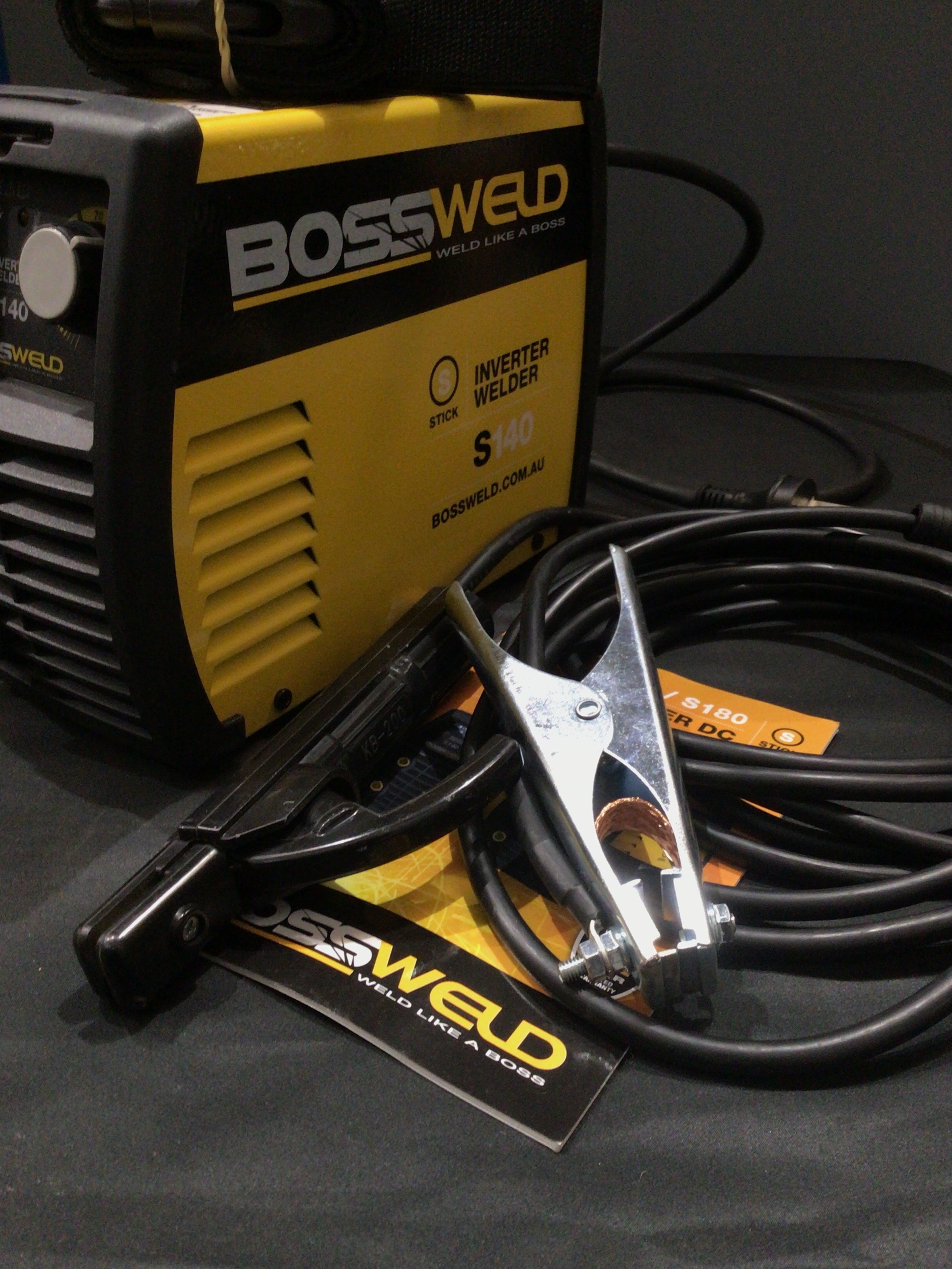 Bossweld S-140 Inverter Arc Welder 240V 10A Near New