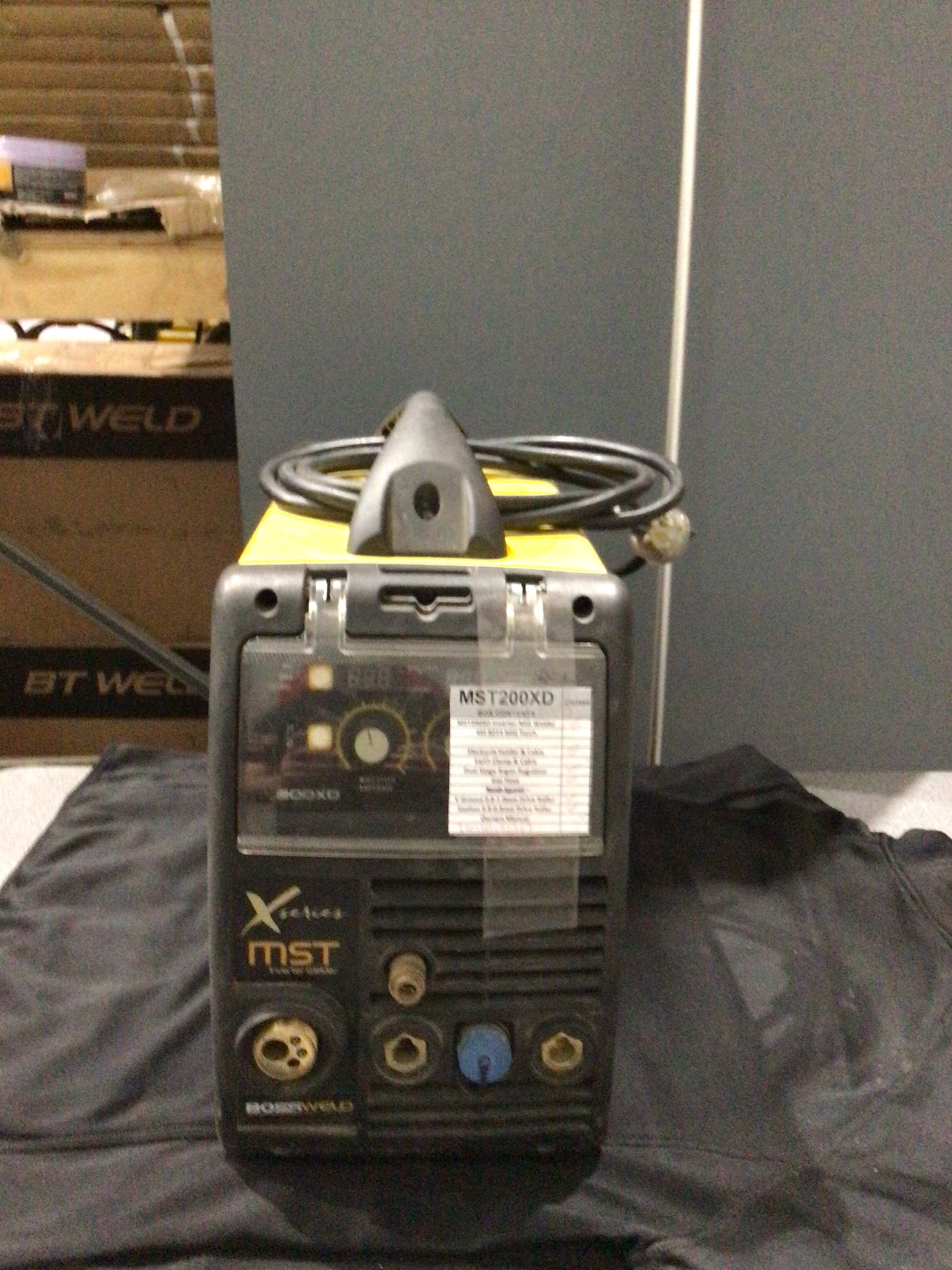 MST 200XD 240V 15A- 2 Good 2 Bin