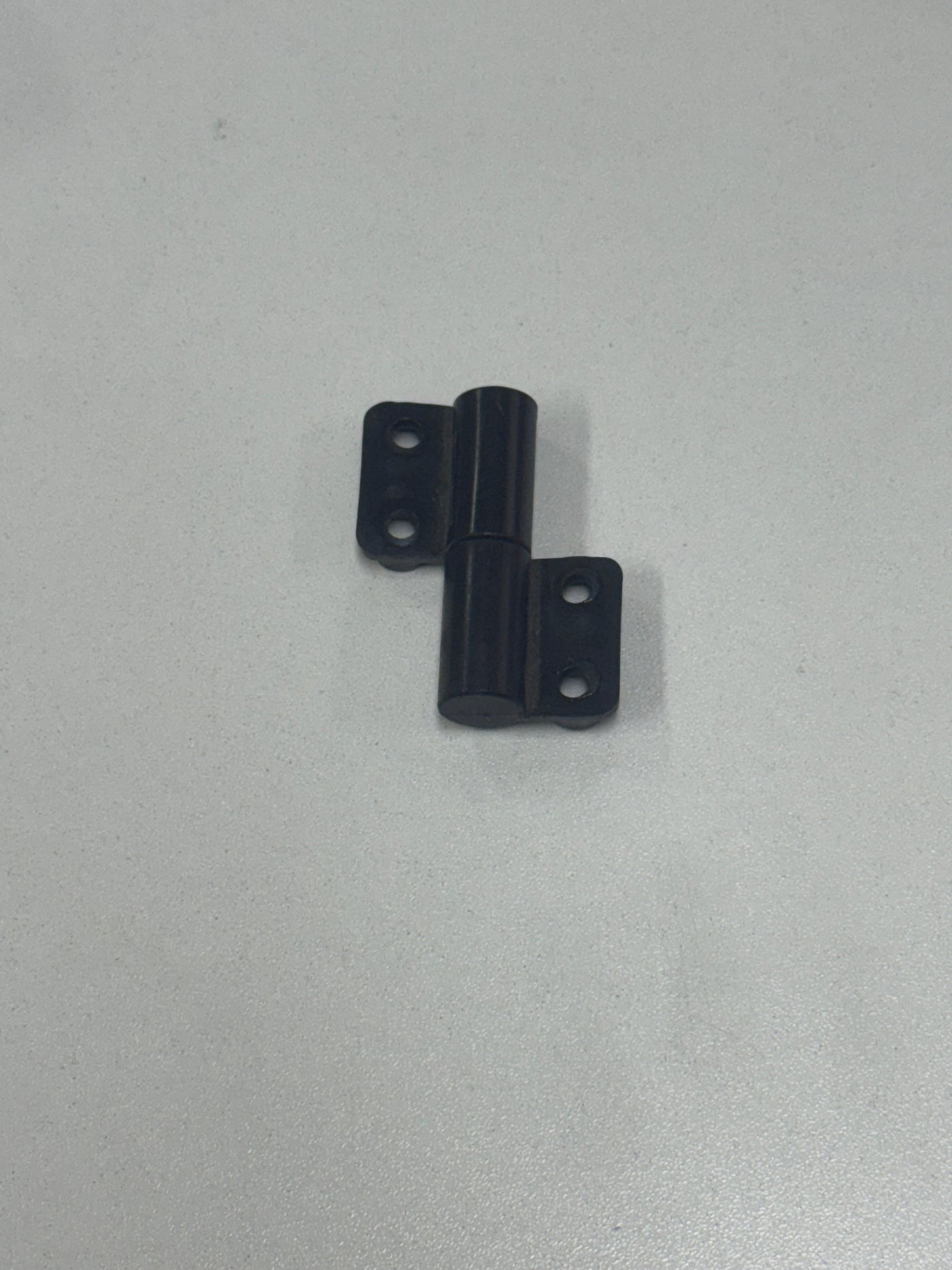 MIG 186 Door hinge