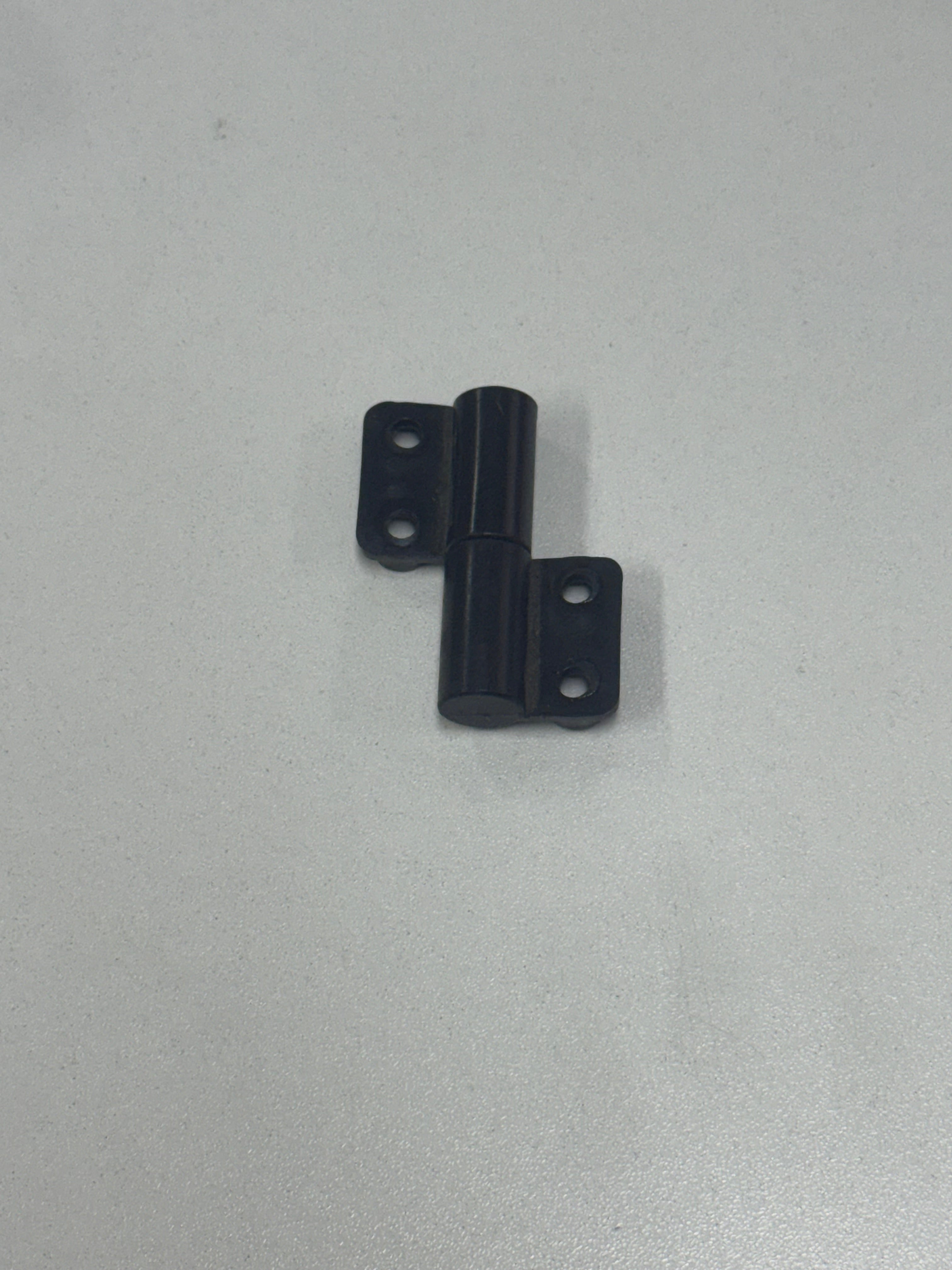 MIG 186 Door hinge